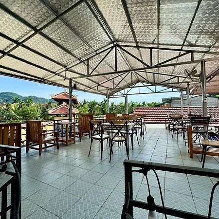 Downtown Backpacker Hostel Ниньбинь Экстерьер фото