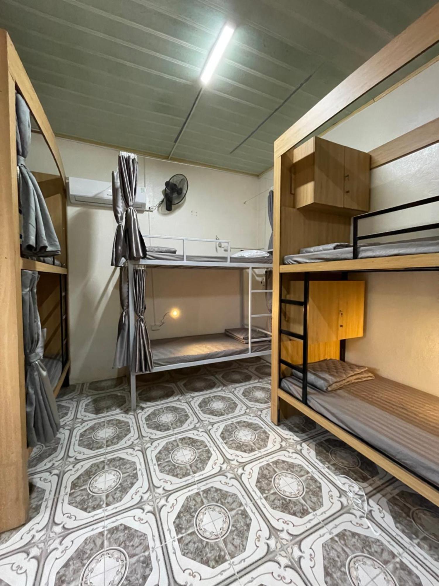 Downtown Backpacker Hostel Ниньбинь Экстерьер фото